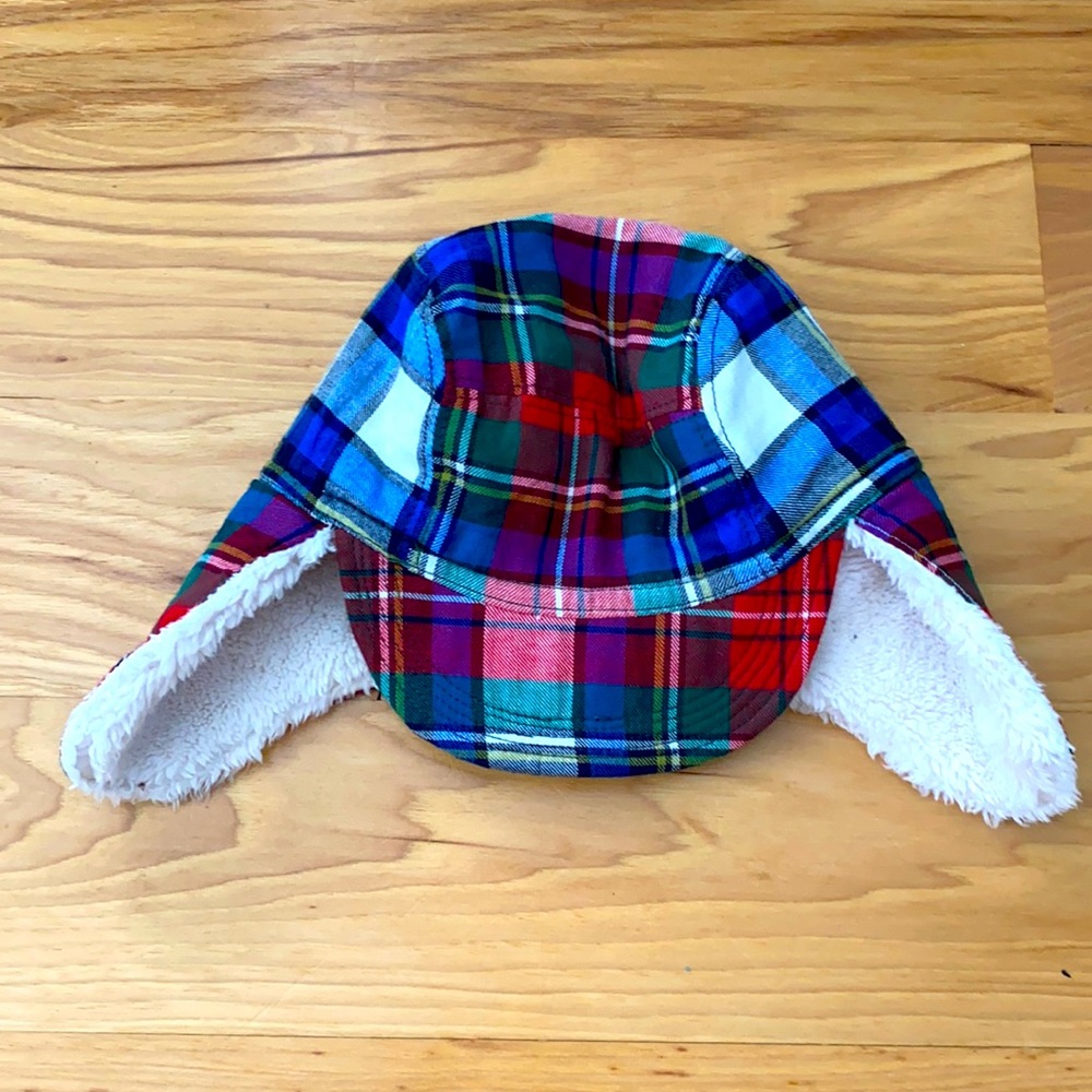 💛 3/$30 add to bundle to save! Adorable winter hat 💙 6-12m